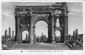 TIMGAD ARC DE TRAJAN